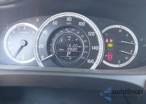 2016 Honda Accord Lx z USA, uszkodzony, nr VIN 1HGCR2F32GA061551